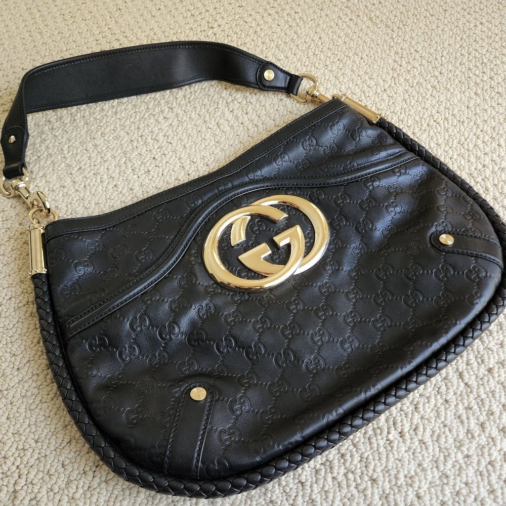 Gucci leather handbag